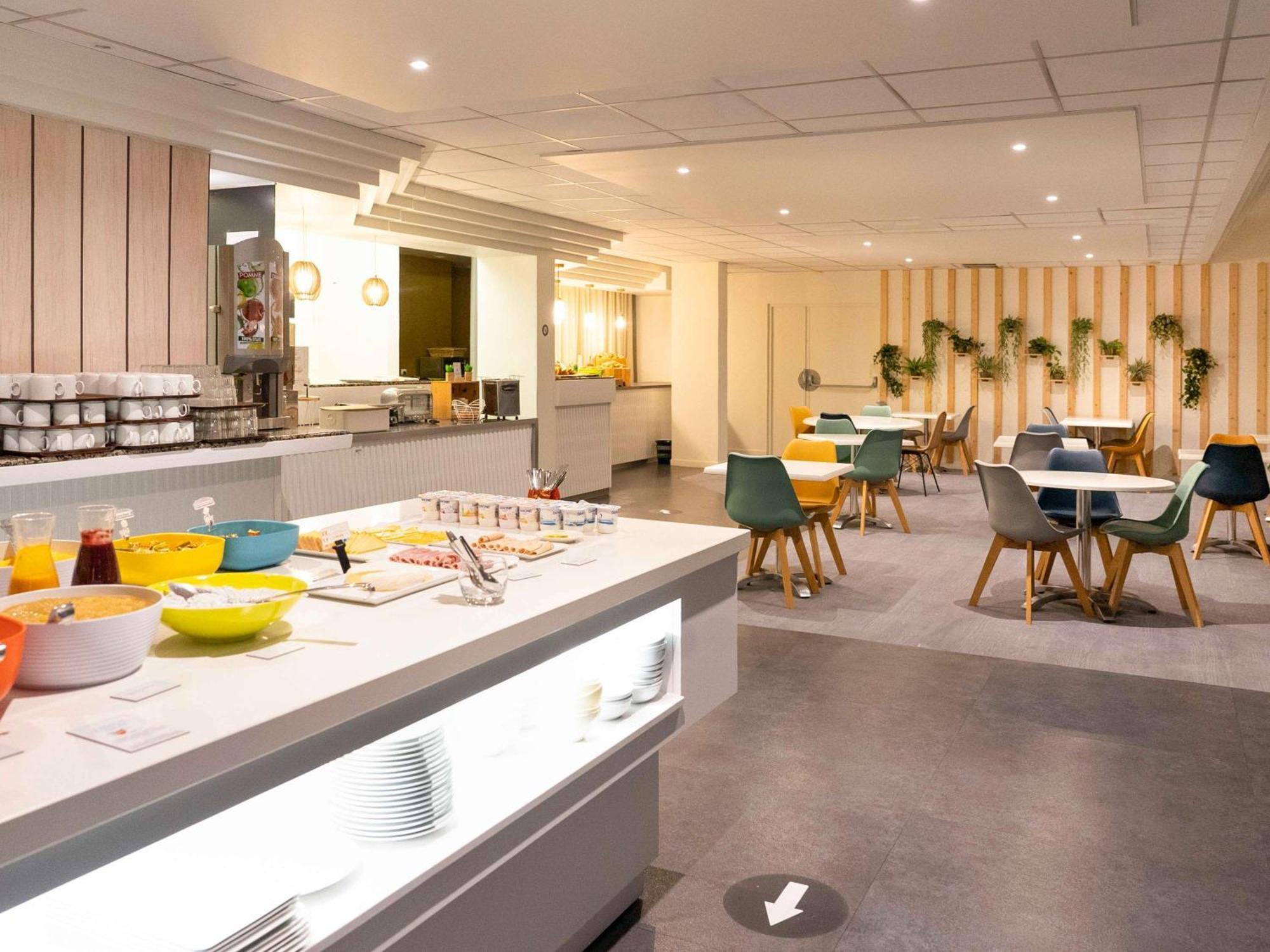 Ibis Styles Aix Les Bains Domaine De Marlioz Hotel Екс ле Бен Екстериор снимка