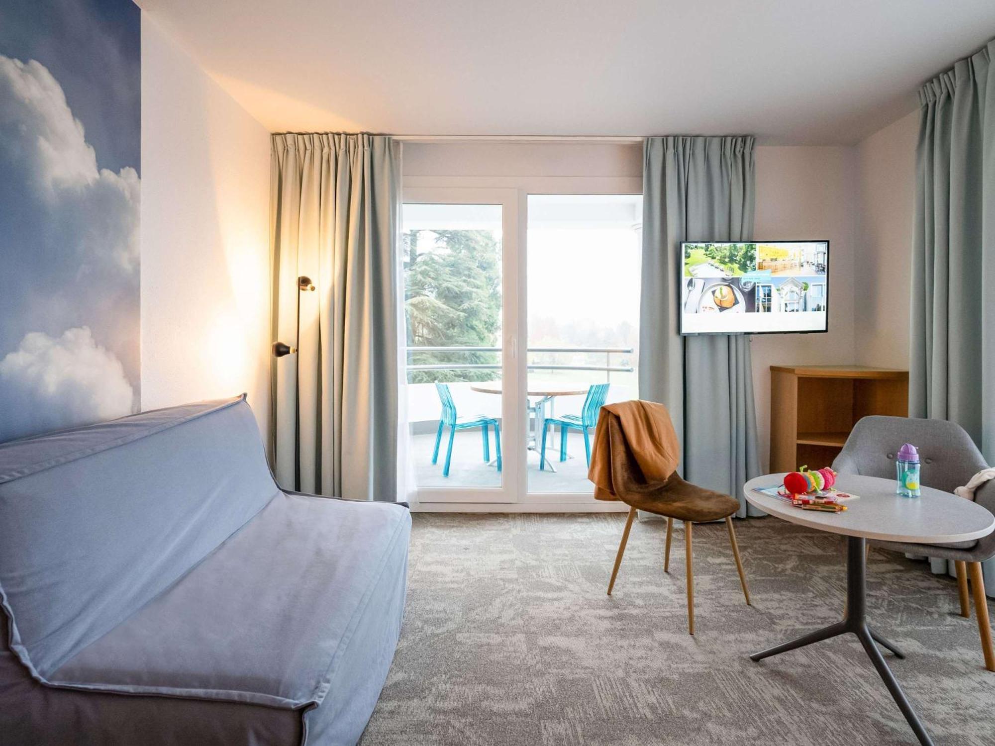 Ibis Styles Aix Les Bains Domaine De Marlioz Hotel Екс ле Бен Екстериор снимка