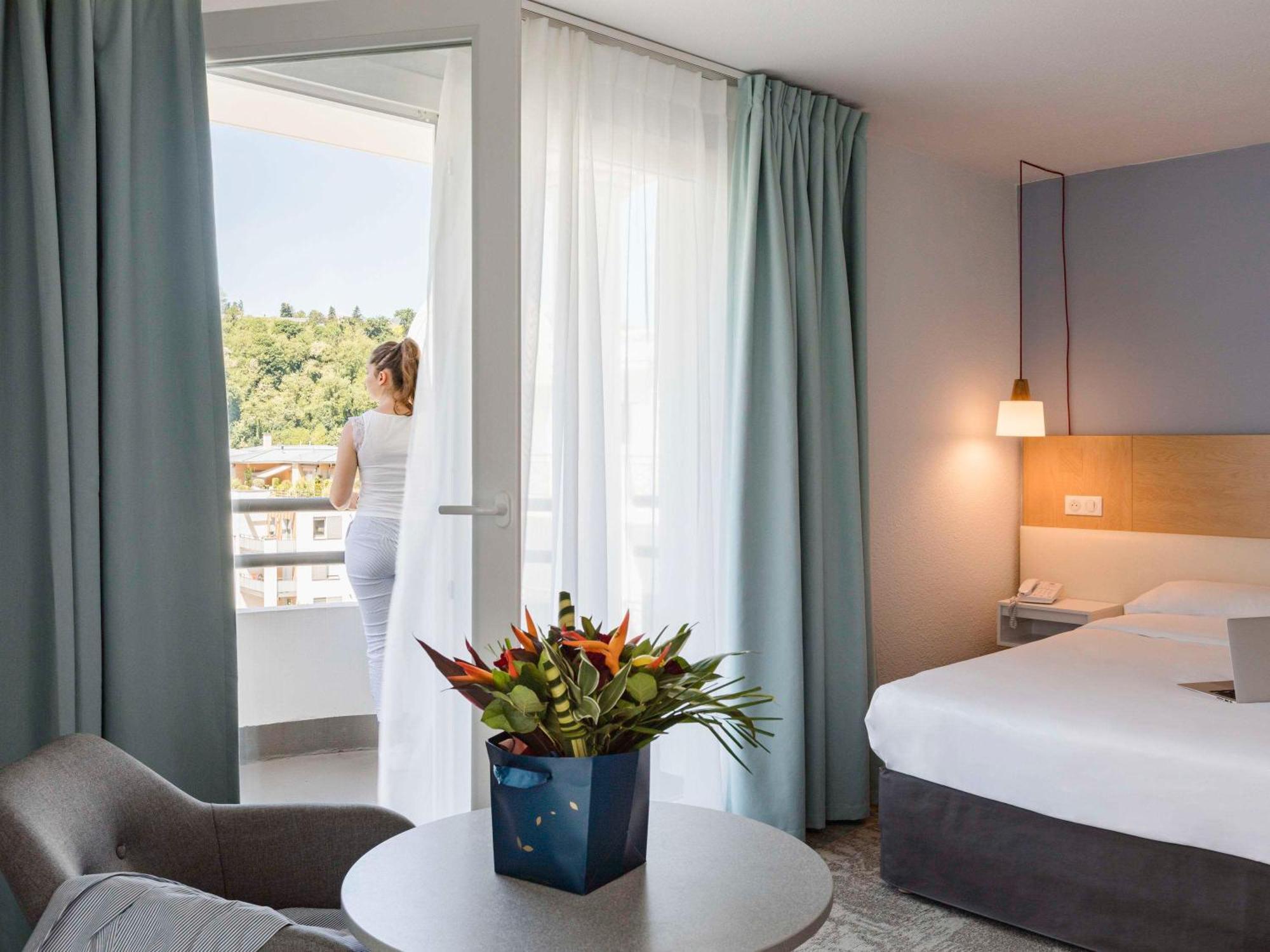 Ibis Styles Aix Les Bains Domaine De Marlioz Hotel Екс ле Бен Екстериор снимка